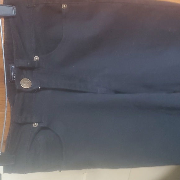 LIRA CROPPED JEANS - Picture 5 of 9